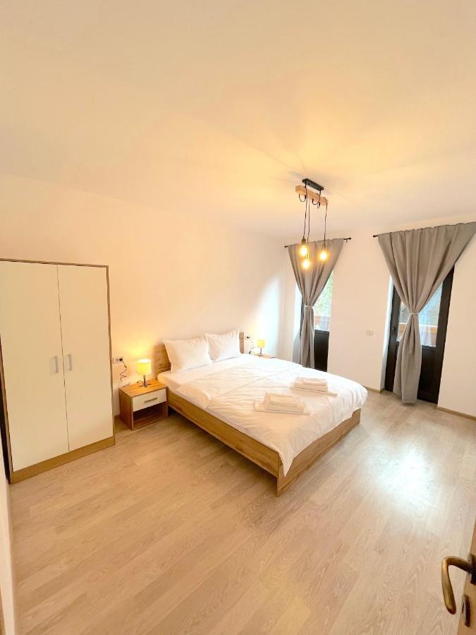 Cosy&Minimalistic Apartments - Haret Building Sinaia Exterior photo